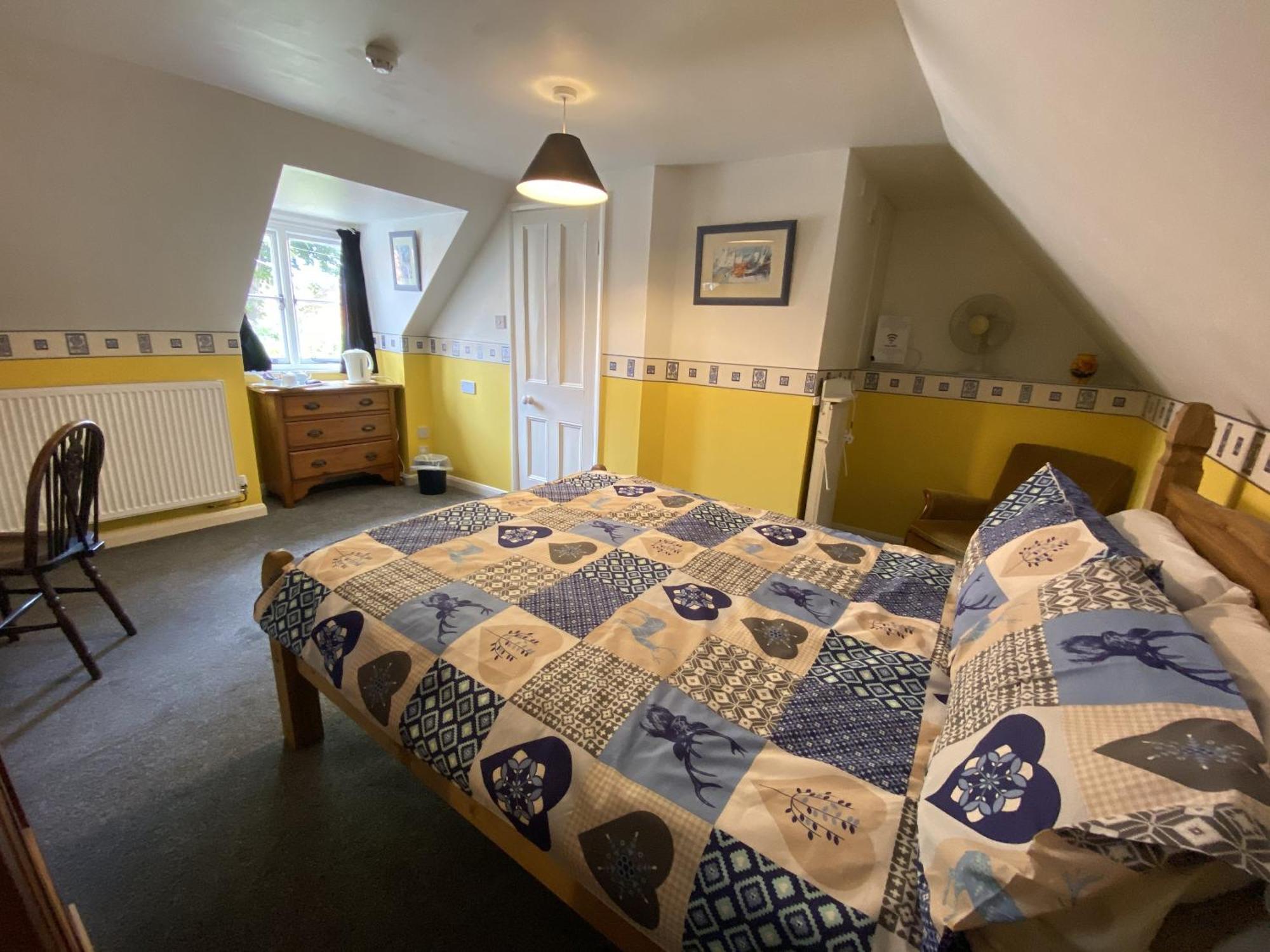 Yallands Farmhouse Тонтон Номер фото